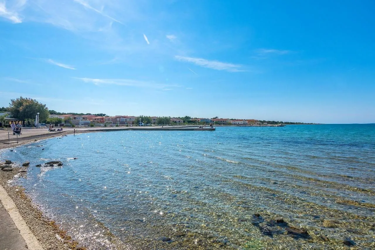 Apartments By The Sea Vir - 19323 0*,  Kroatien